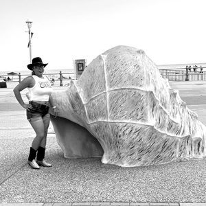 Meet your Posher, Ayana